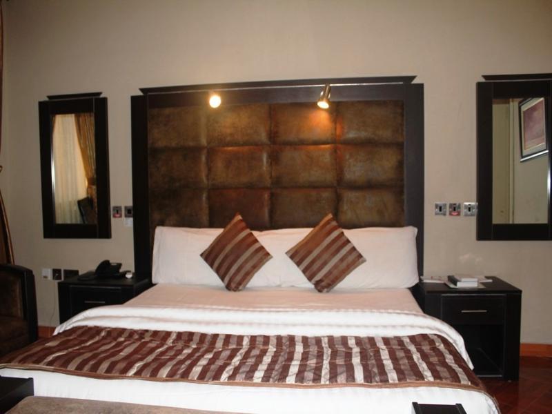Orchid Hotels Group Ibeju Esterno foto