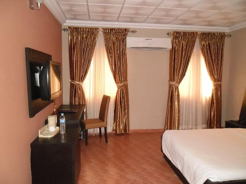 Orchid Hotels Group Ibeju Esterno foto